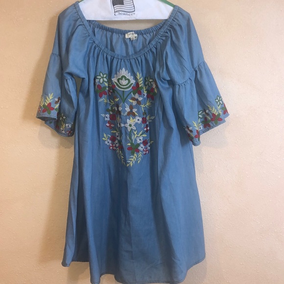 Umgee Flower Dress - Picture 1 of 2